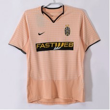 Juventus Third Classic Shirt 2003 Juventus Third Classic Shirt 2003