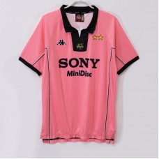 Juventus 1997-1998 Away Classic Shirt