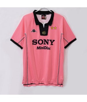 Juventus 1997-1998 Away Classic Shirt
