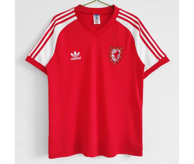 Wales 1982 Home Classic Shirt
