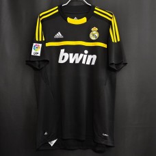 Real Madrid Goalkeeper Classic Shirt 2011 Real Madrid Goalkeeper Classic Shirt 2011