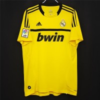 Real Madrid Goalkeeper Classic Shirt Yellow 2011