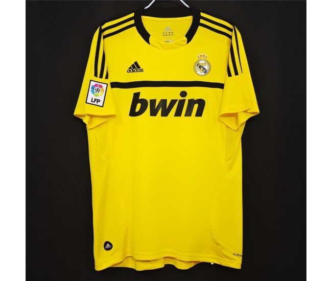 Real Madrid Goalkeeper Classic Shirt Yellow 2011