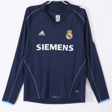 Real Madrid Away Long Sleeve Classic Shirt 2005 Real Madrid Away Long Sleeve Classic Shirt 2005